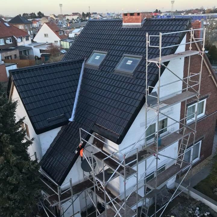 Travaux de toiture avant après